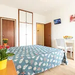In 33368