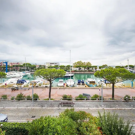 아파트 In 33368 *